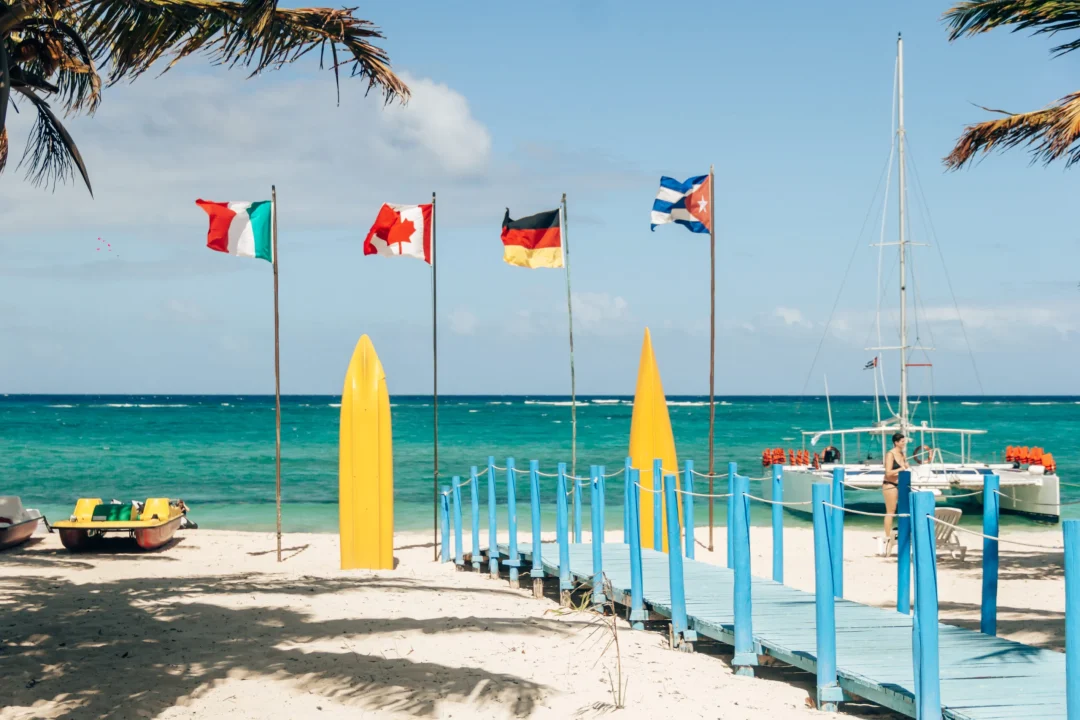 Sancti Spiritus - Camaguey - -485